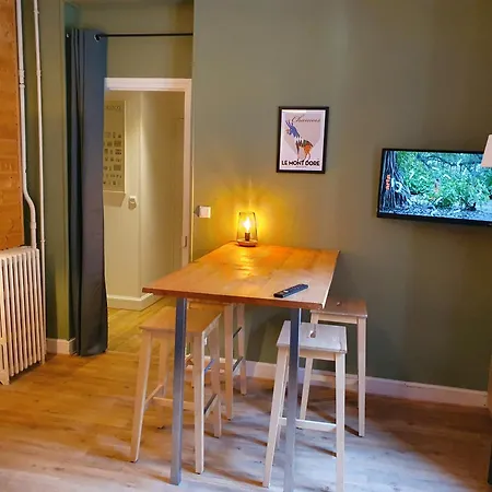 La Maison Des Familles 10 Appartements Le Mont-Dore Zimmer foto