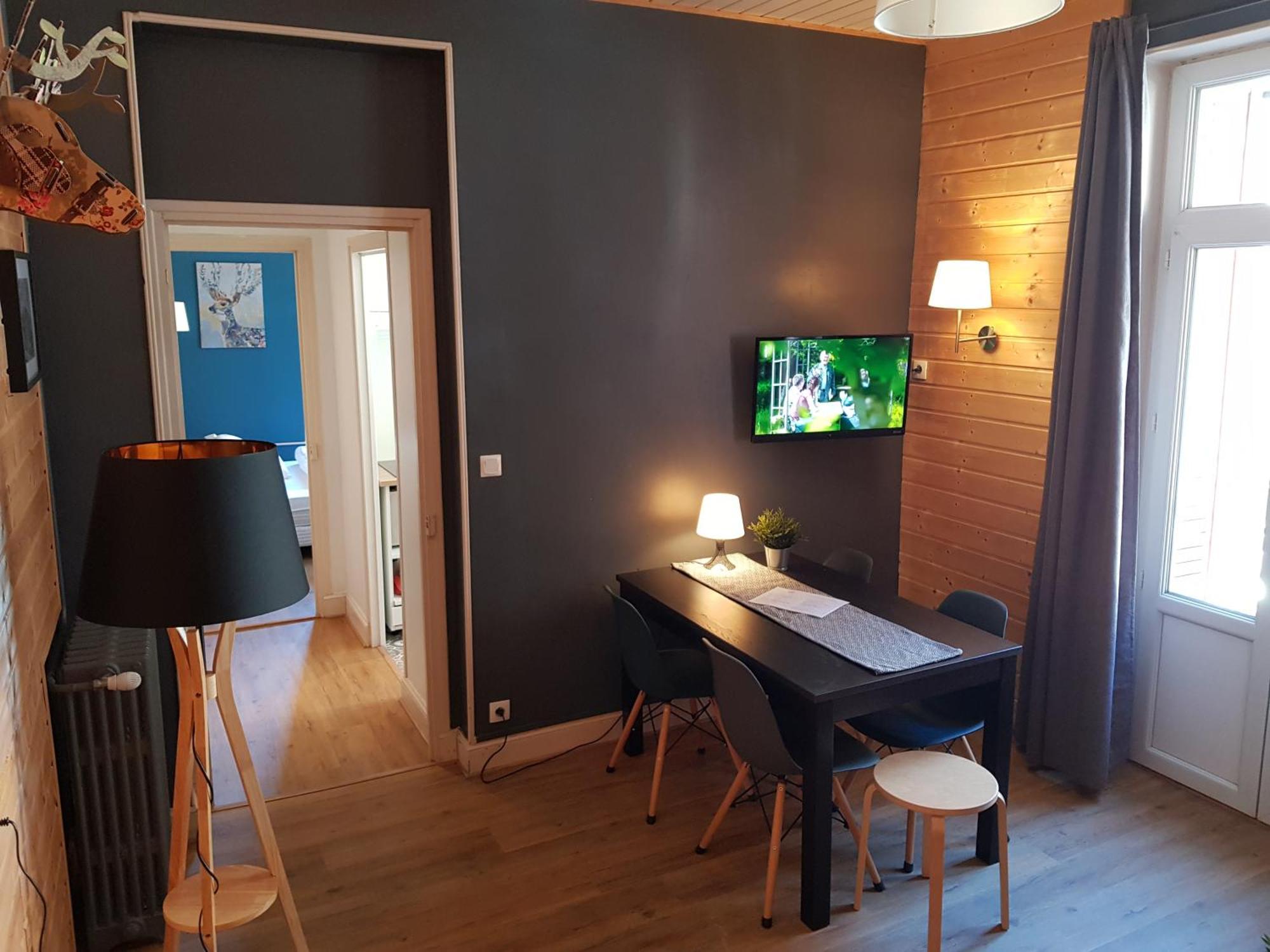 Appartement La Maison Des Familles 10 *